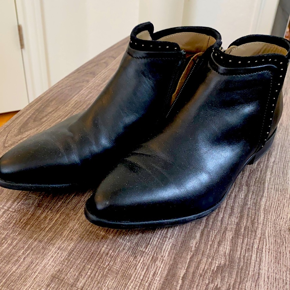 Italeau Booties